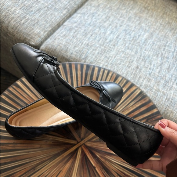 Black Ballet Flats - Picture 3 of 6